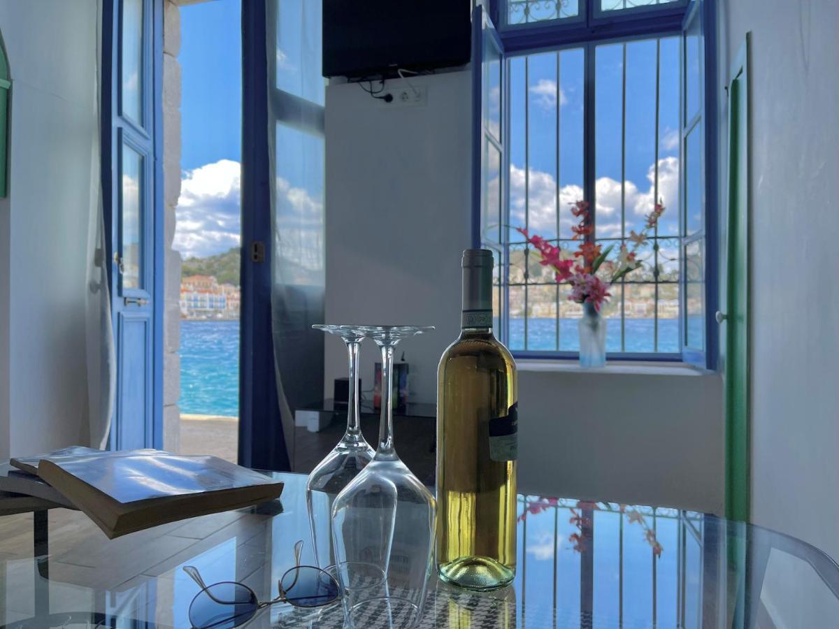 Apartment Seafront - Harbour View , Pitini 2